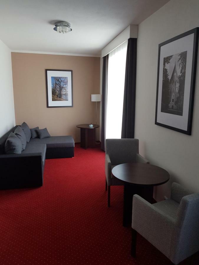 Wellness Hotel Harmonie Třeboň 外观 照片